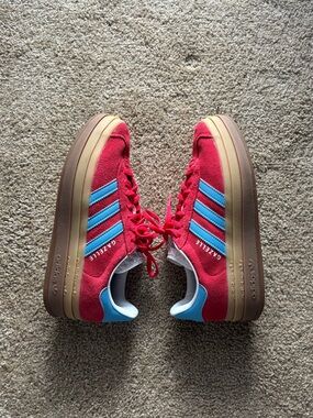 Adidas Gazelle, Red white and blue
